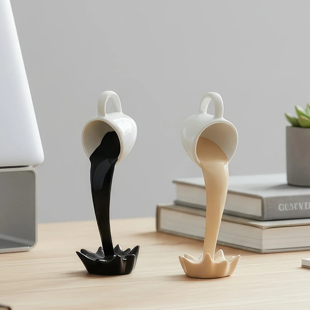 Floating Spilling Coffee Cup Sculpture Kitchen Decoration Spilling Magic Pouring Splash Creative Desktop Decor Home Decoration
